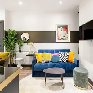 Guestready - Magnifique Studio Near Eiffel Tower París